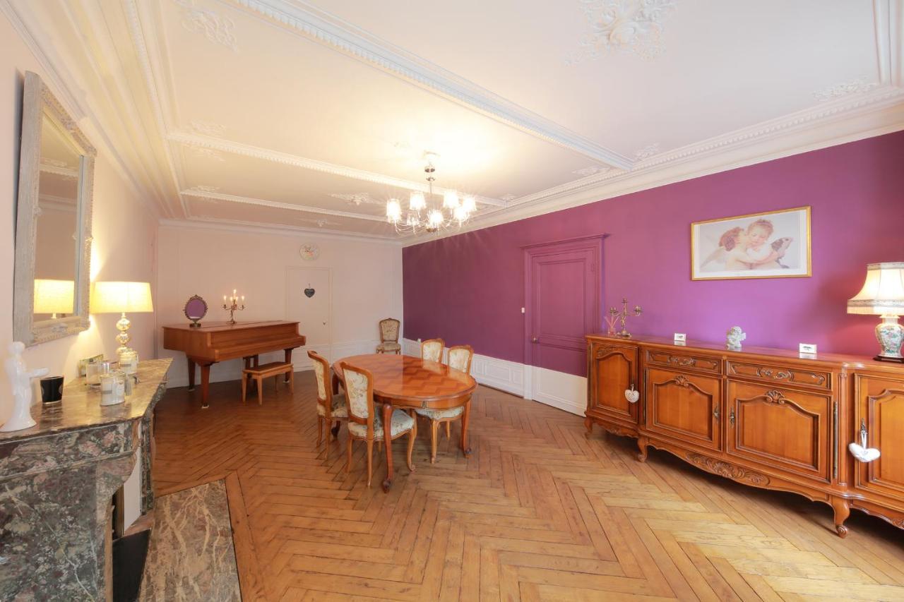 לינה וארוחת בוקר Latillé La Loge Des Fees מראה חיצוני תמונה