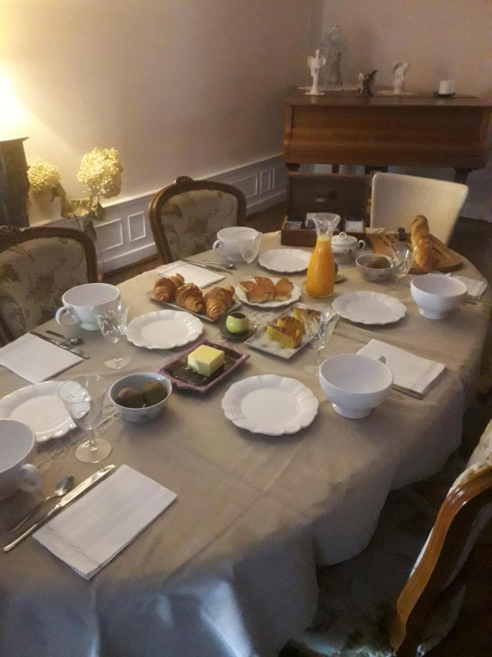 לינה וארוחת בוקר Latillé La Loge Des Fees מראה חיצוני תמונה